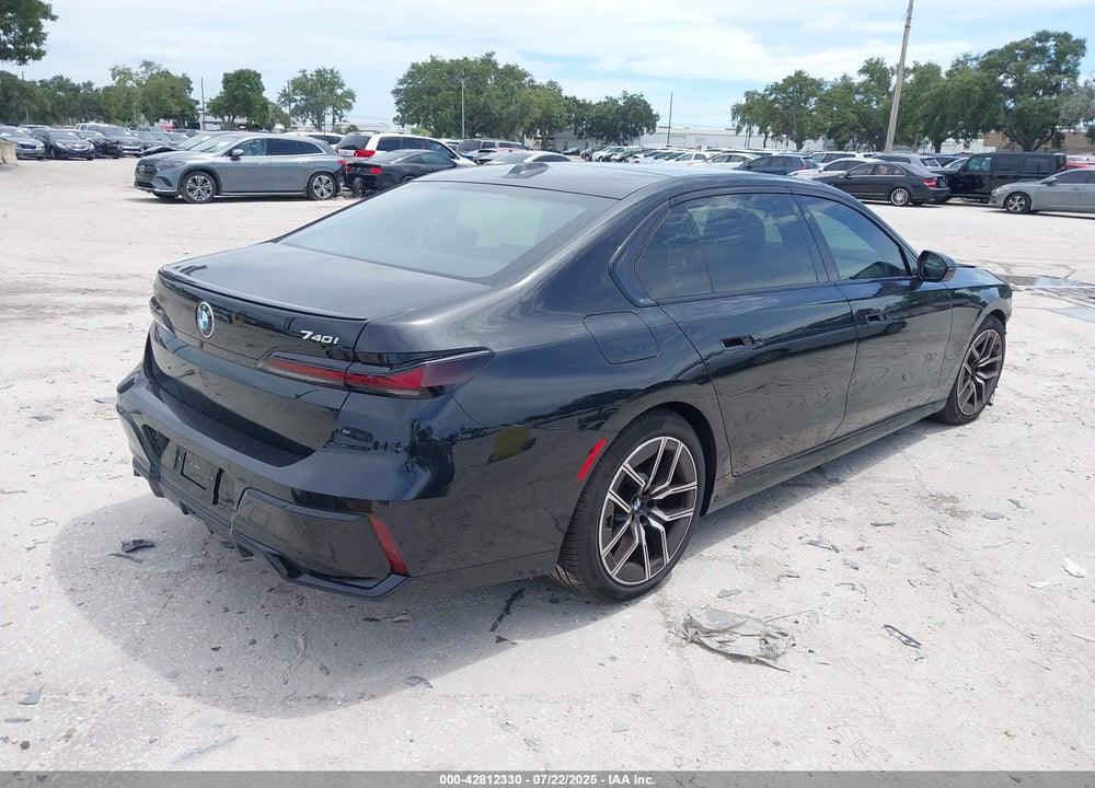 2024 BMW 7 SERIES VIN: WBA33EH00RCS50112