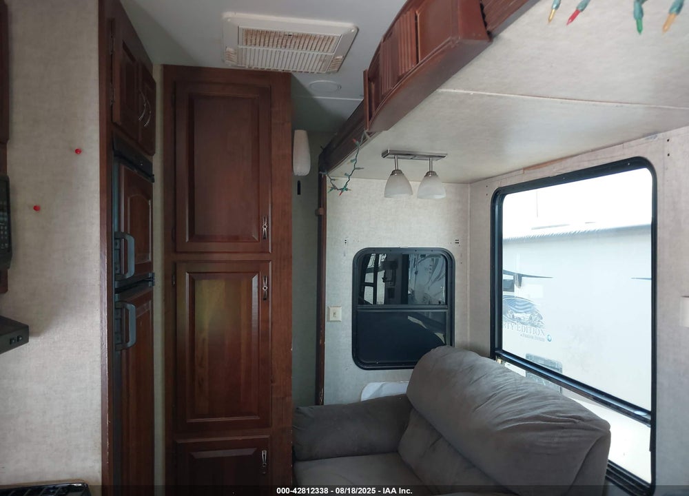 2013 KEYSTONE AVALANCHE VIN: 4YDF34125DE760441
