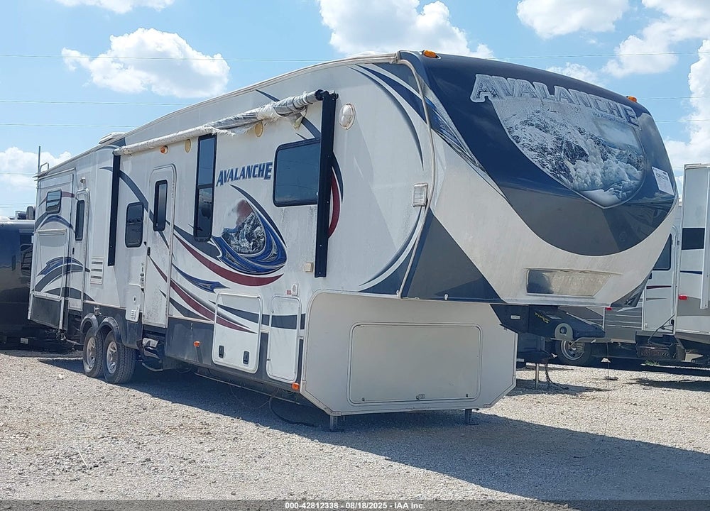 2013 KEYSTONE AVALANCHE VIN: 4YDF34125DE760441
