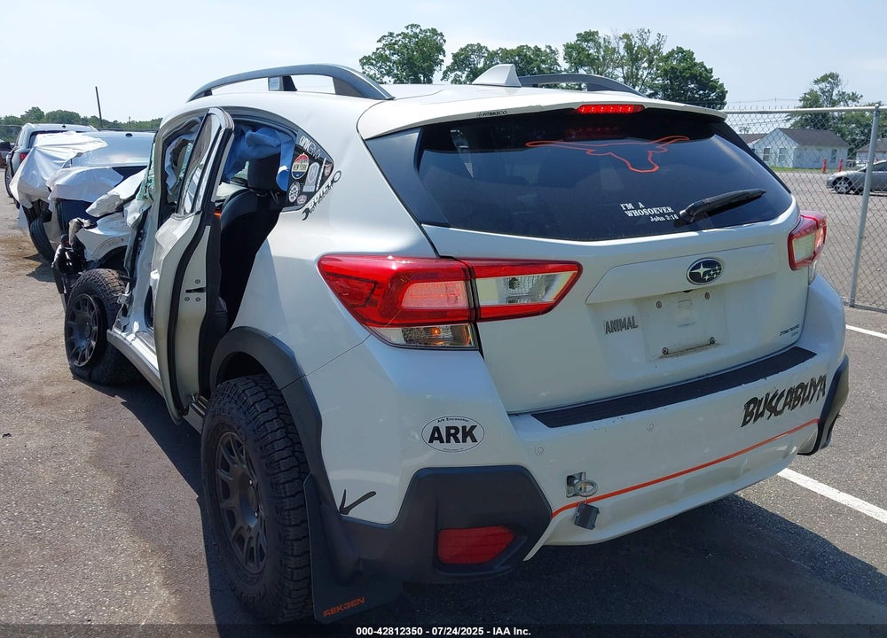 2018 SUBARU CROSSTREK VIN: JF2GTALC4J8243784