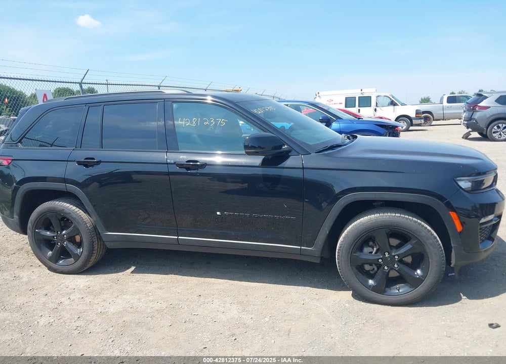 2024 JEEP GRAND CHEROKEE LIMITED 4X4 VIN: 1C4RJHBG7RC224780