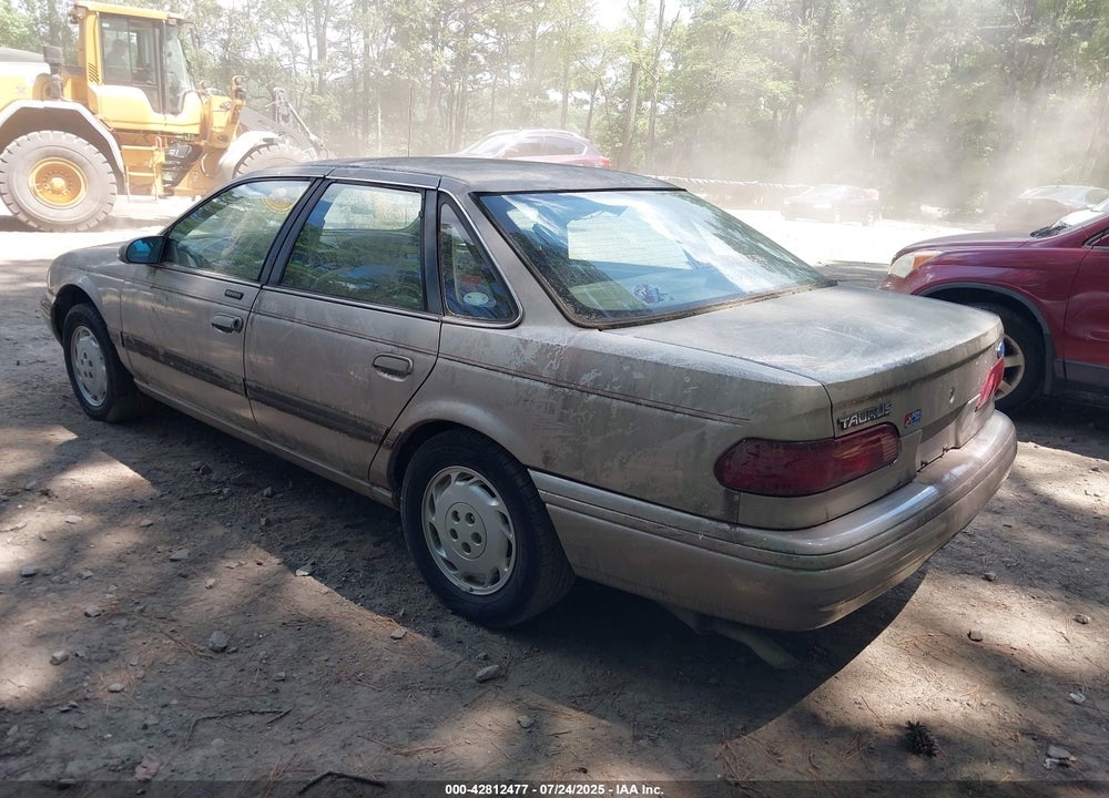 1995 FORD TAURUS GL/SE VIN: 1FALP52U4SA106279