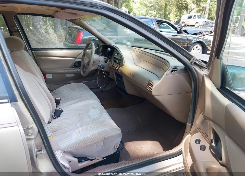 1995 FORD TAURUS GL/SE VIN: 1FALP52U4SA106279
