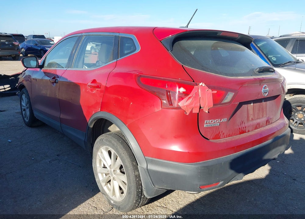 2017 NISSAN ROGUE SPORT S VIN: JN1BJ1CP3HW020520