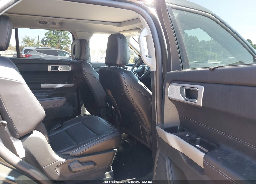 2023 FORD EXPLORER VIN: 1FMSK7FH5PGB28501