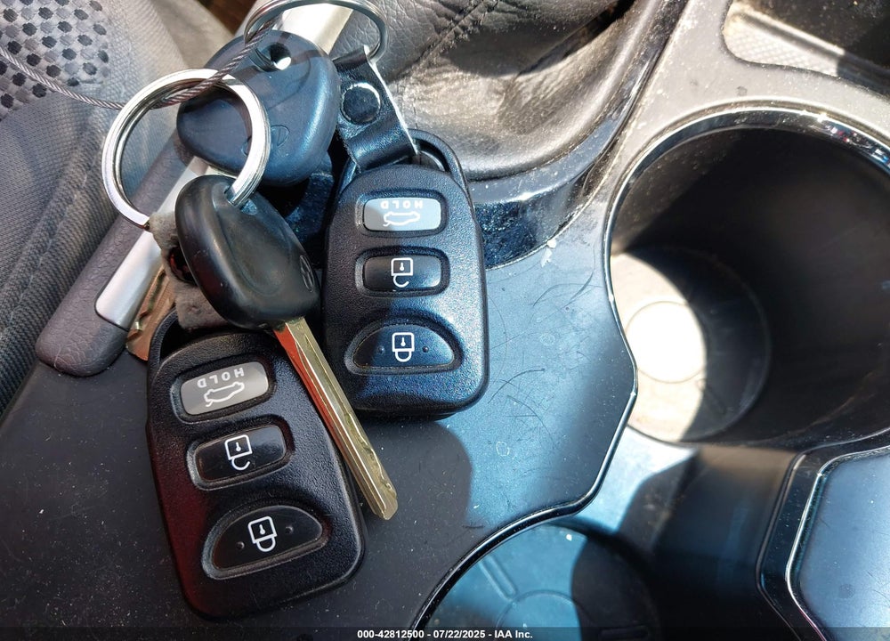 2012 HYUNDAI SONATA VIN: 5NPEB4AC6CH447925