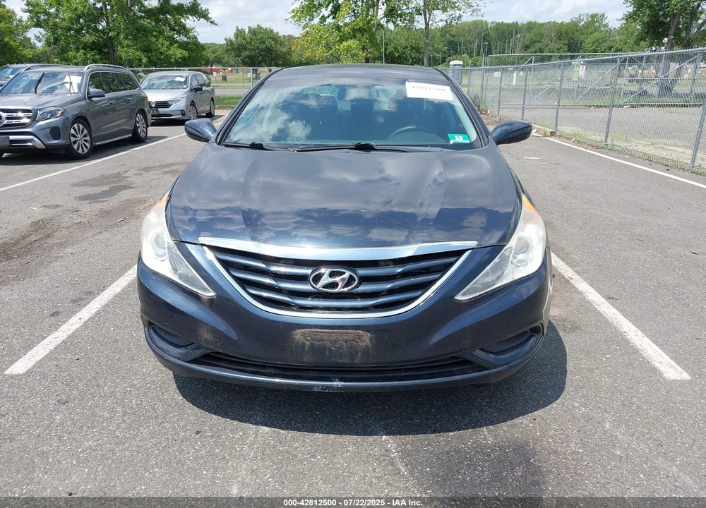 2012 HYUNDAI SONATA VIN: 5NPEB4AC6CH447925