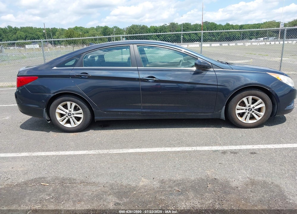 2012 HYUNDAI SONATA VIN: 5NPEB4AC6CH447925