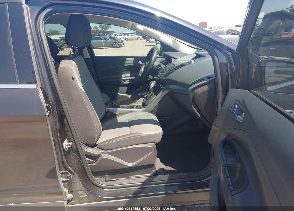 2015 FORD ESCAPE VIN: 1FMCU0GX7FUC61028