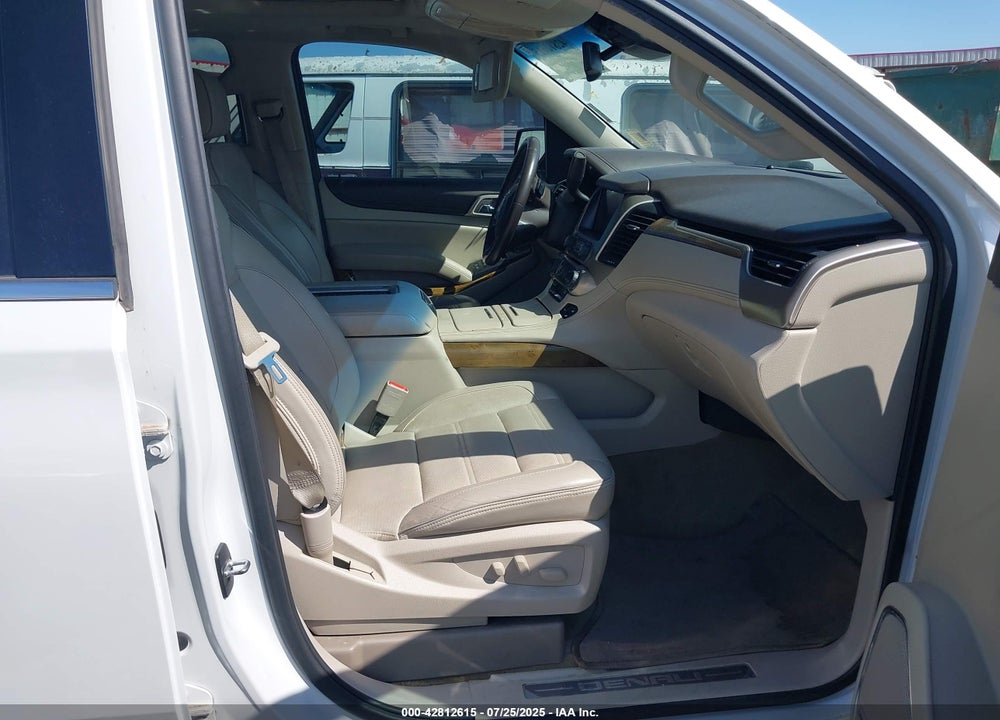 2017 GMC YUKON VIN: 1GKS2CKJ2HR132893