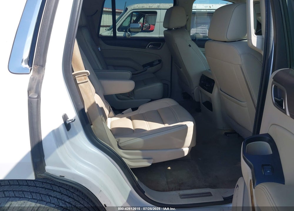 2017 GMC YUKON VIN: 1GKS2CKJ2HR132893