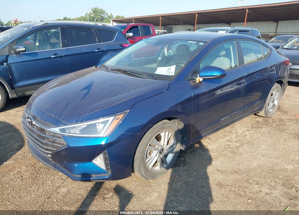 2020 HYUNDAI ELANTRA VIN: 5NPD84LF3LH594186