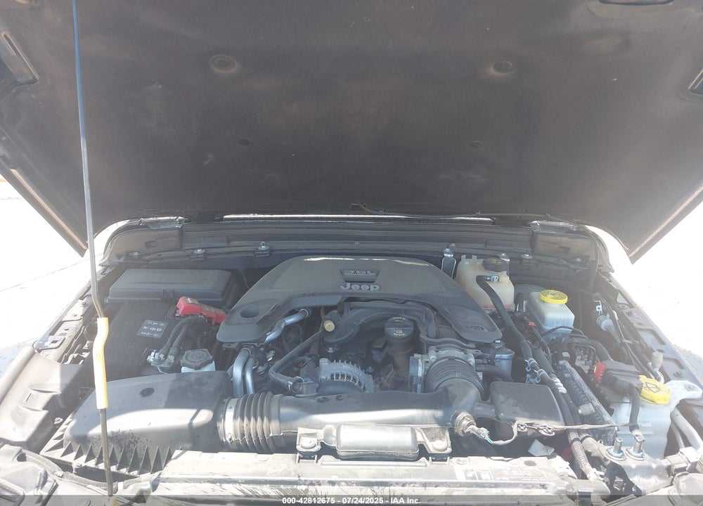 2019 JEEP WRANGLER UNLIMITED SPORT ALTITUDE 4X4 VIN: 1C4HJXDG8KW651005