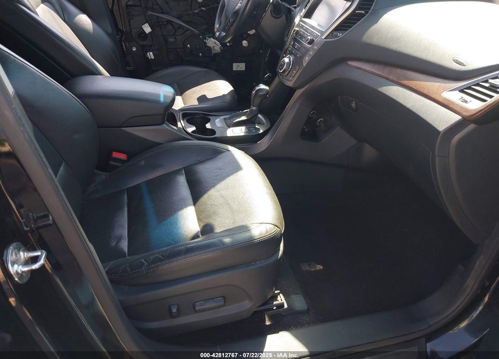 2017 HYUNDAI SANTA FE SE VIN: KM8SN4HF9HU226564