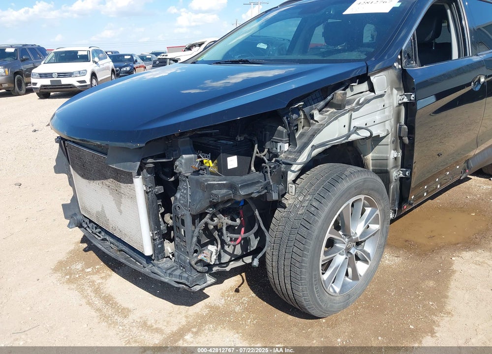 2017 HYUNDAI SANTA FE SE VIN: KM8SN4HF9HU226564