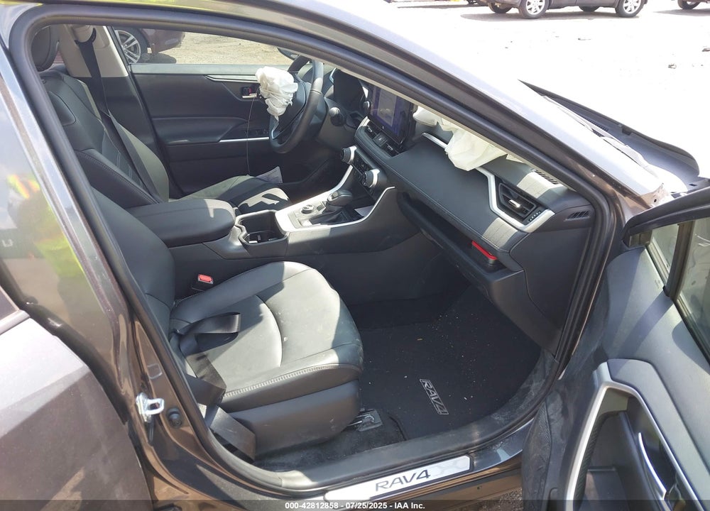 2024 TOYOTA RAV4 HYBRID VIN: 4T3B6RFV2RU157066