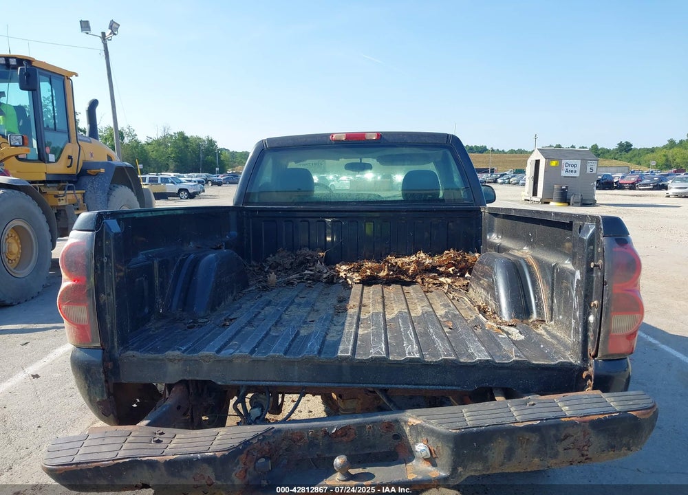 2005 CHEVROLET SILVERADO 1500 WORK TRUCK VIN: 1GCEK14V05Z204277
