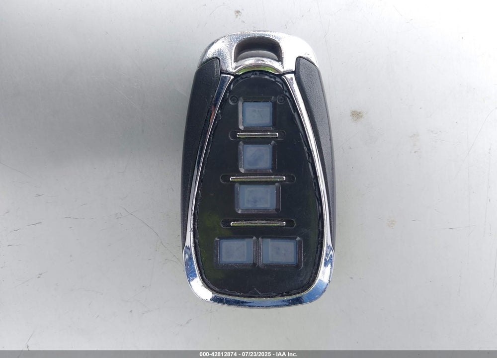 2019 CHEVROLET EQUINOX VIN: 2GNAXUEV1K6295073