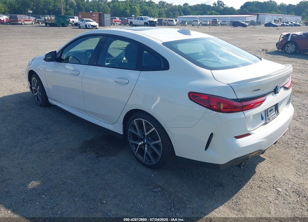 2024 BMW 2 SERIES VIN: WBA73AK07R7N65047