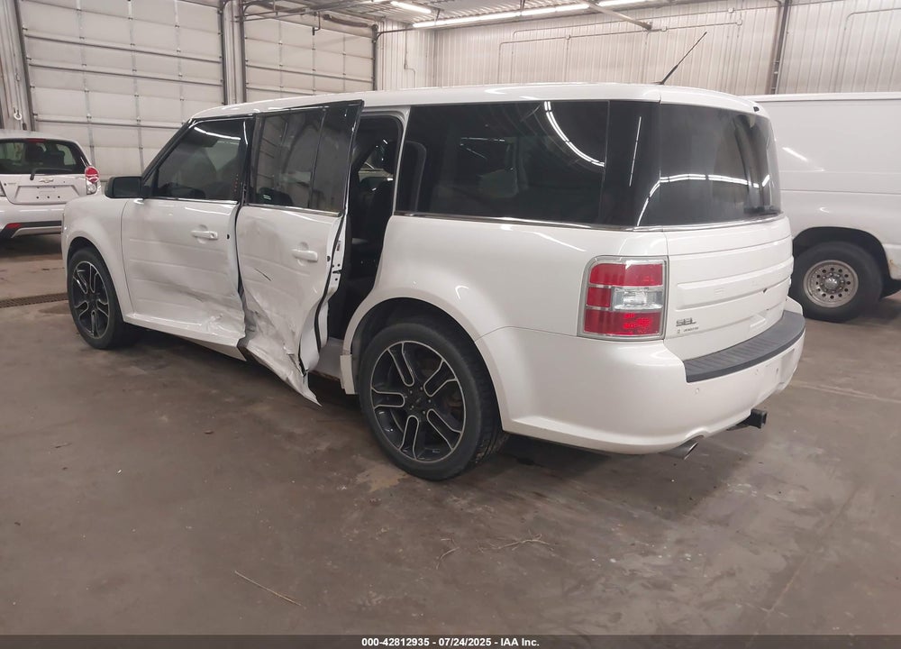 2014 FORD FLEX VIN: 2FMHK6C83EBD06838