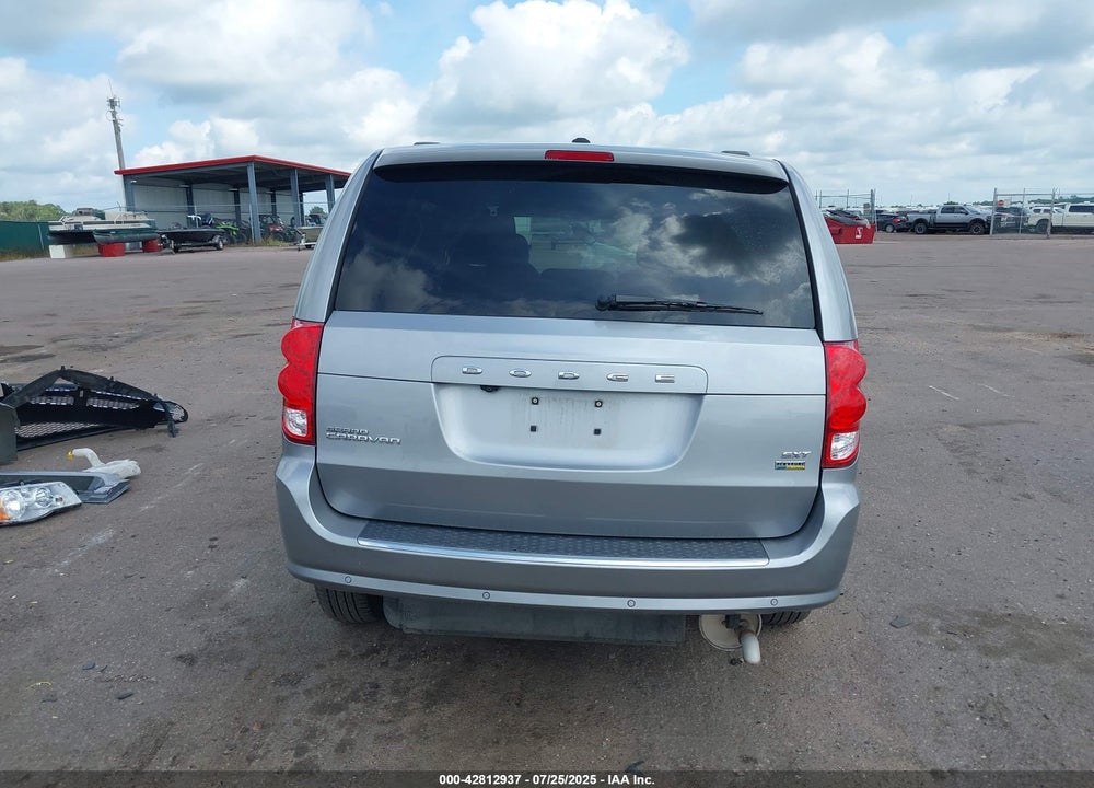 2017 DODGE GRAND CARAVAN SXT VIN: 2C4RDGCG0HR687768