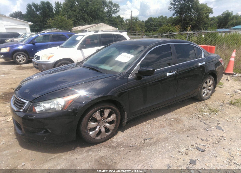 2010 HONDA ACCORD VIN: 1HGCP3F82AA012672