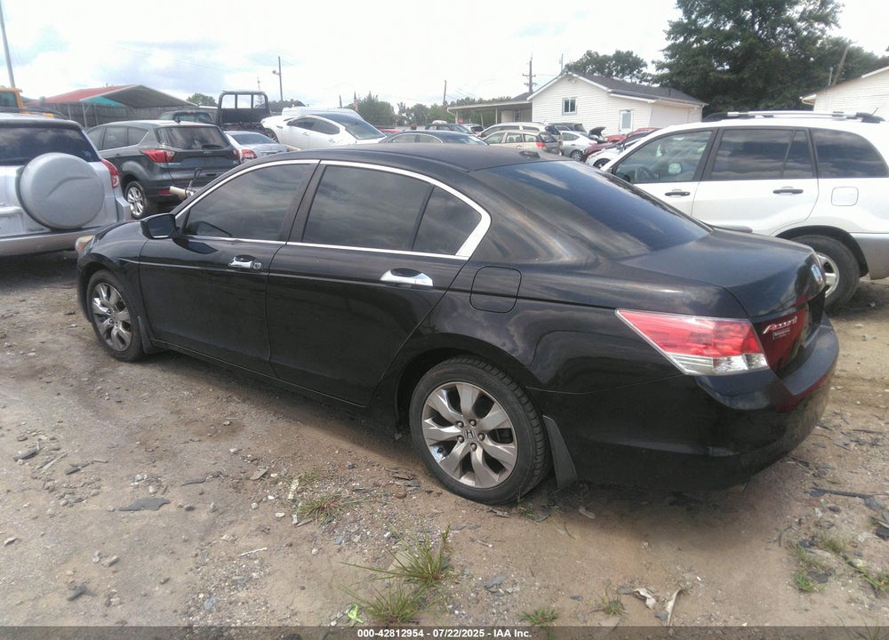 2010 HONDA ACCORD VIN: 1HGCP3F82AA012672