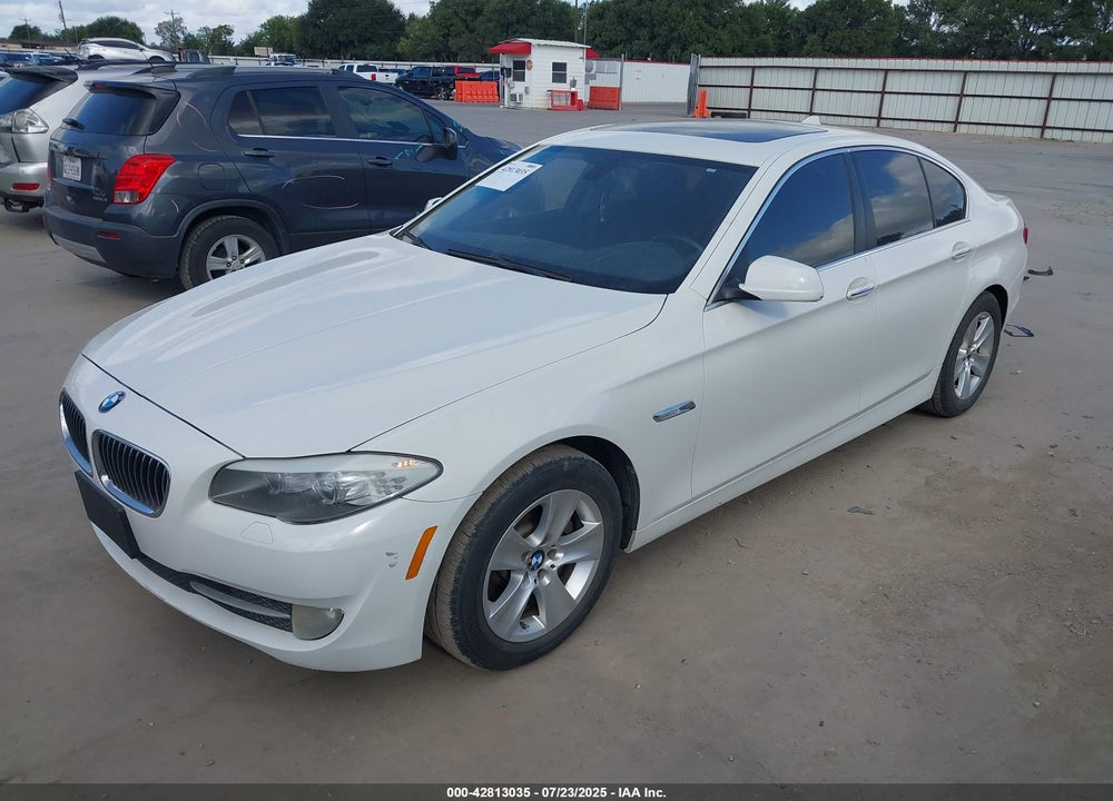2013 BMW 5 SERIES VIN: WBAXG5C55DDY33125