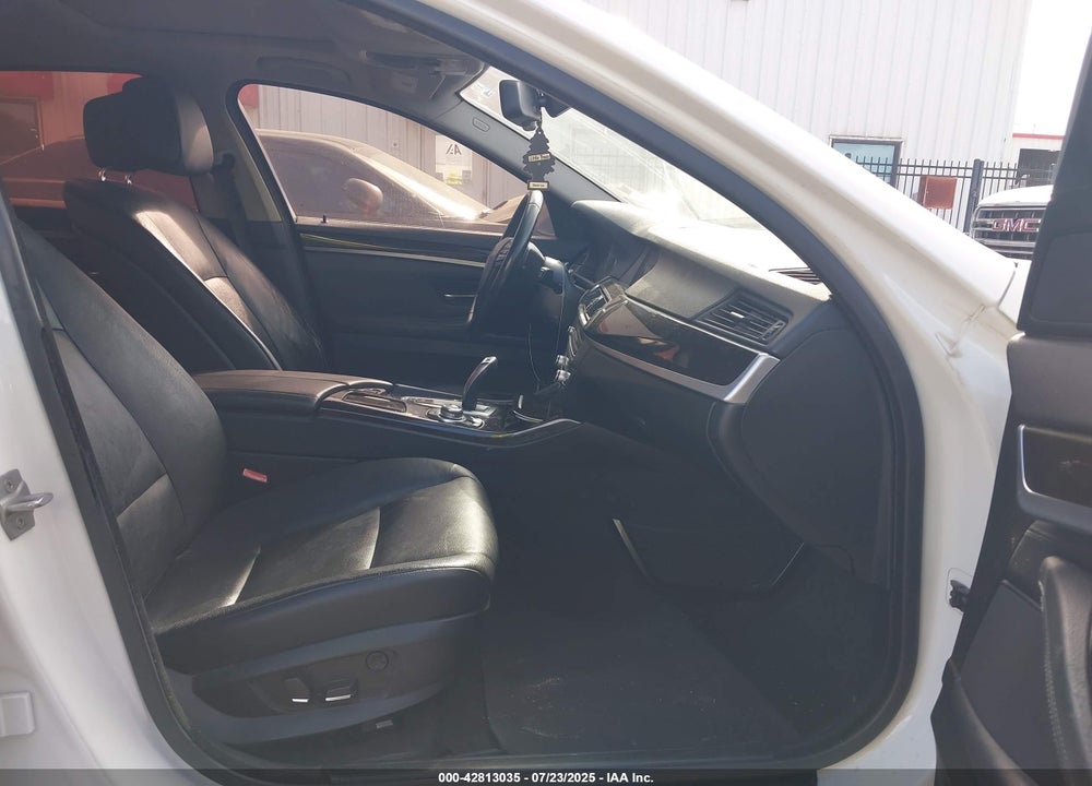 2013 BMW 5 SERIES VIN: WBAXG5C55DDY33125