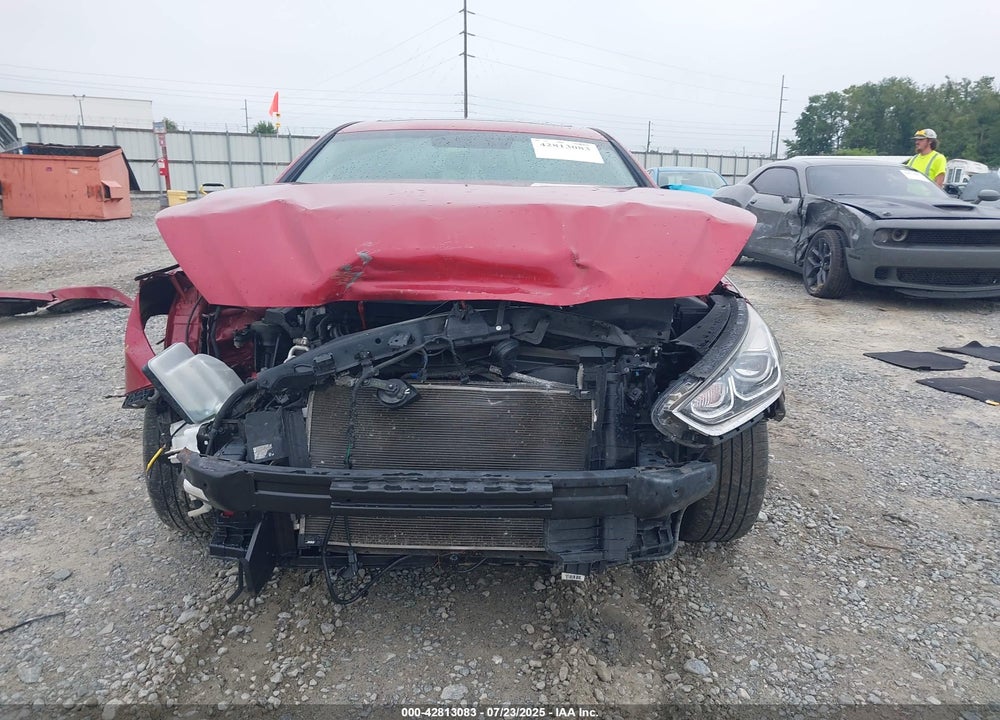 2018 HYUNDAI SONATA LIMITED VIN: 5NPE34AF2JH602619