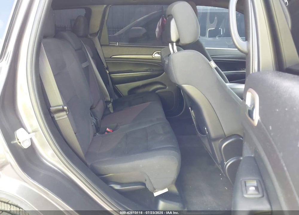 2016 JEEP GRAND CHEROKEE VIN: 1C4RJEAG0GC428267