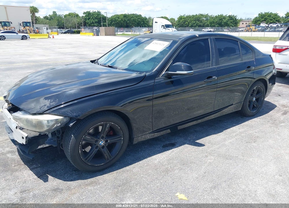 2013 BMW 3 SERIES VIN: WBA3A5C54DJ462623