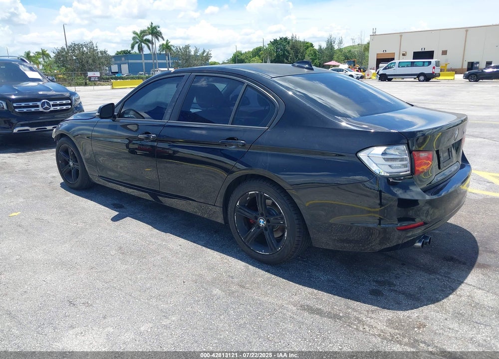 2013 BMW 3 SERIES VIN: WBA3A5C54DJ462623