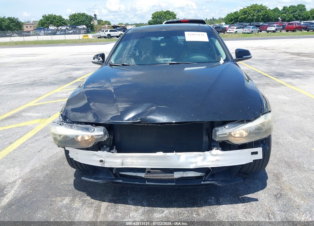 2013 BMW 3 SERIES VIN: WBA3A5C54DJ462623