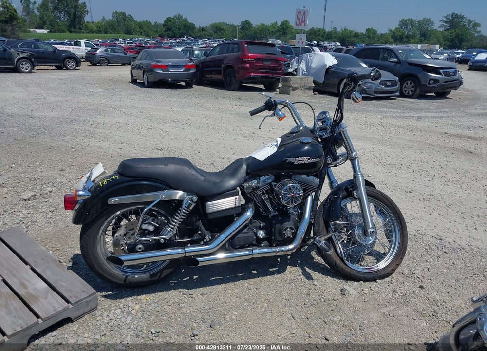 2008 HARLEY-DAVIDSON FXDBI VIN: 1HD1GX4198K304972