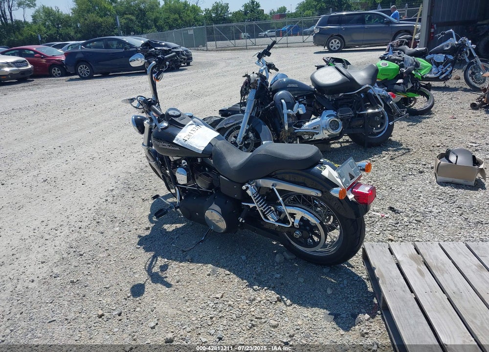 2008 HARLEY-DAVIDSON FXDBI VIN: 1HD1GX4198K304972