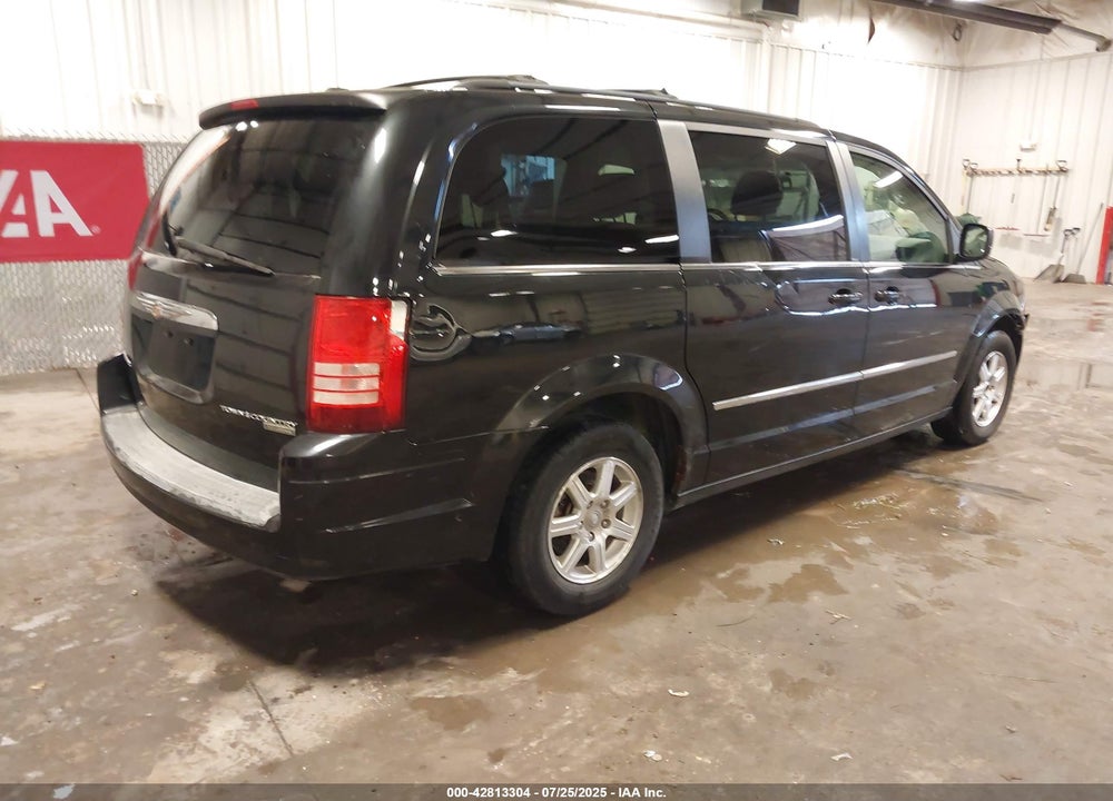 2009 CHRYSLER TOWN & COUNTRY TOURING VIN: 2A8HR54109R618052