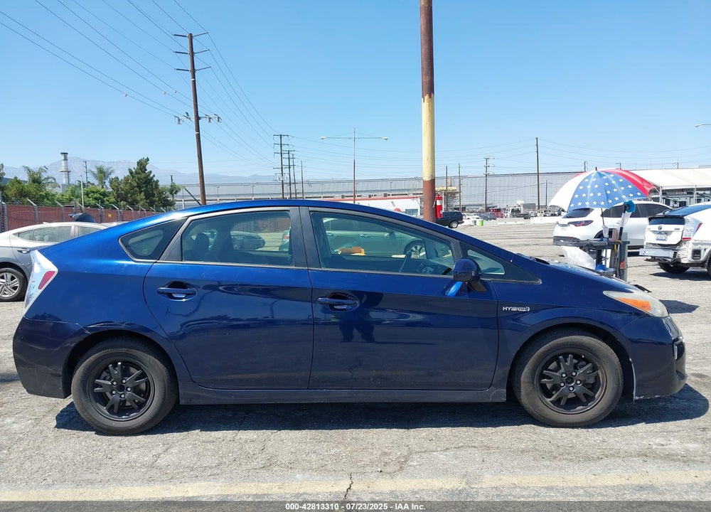 2014 TOYOTA PRIUS VIN: JTDKN3DU5E1765554