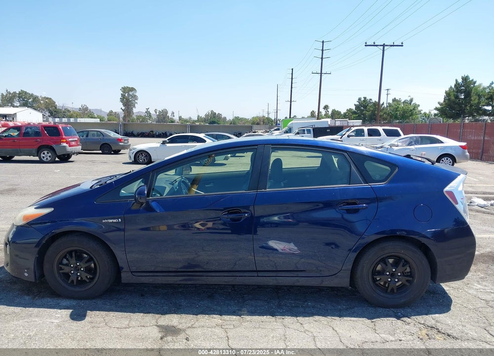 2014 TOYOTA PRIUS VIN: JTDKN3DU5E1765554