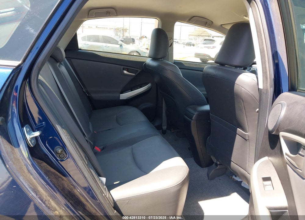2014 TOYOTA PRIUS VIN: JTDKN3DU5E1765554