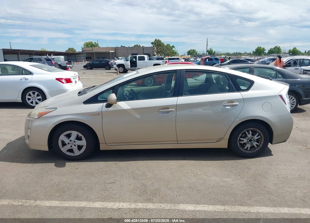 2011 TOYOTA PRIUS VIN: JTDKN3DU8B0290242