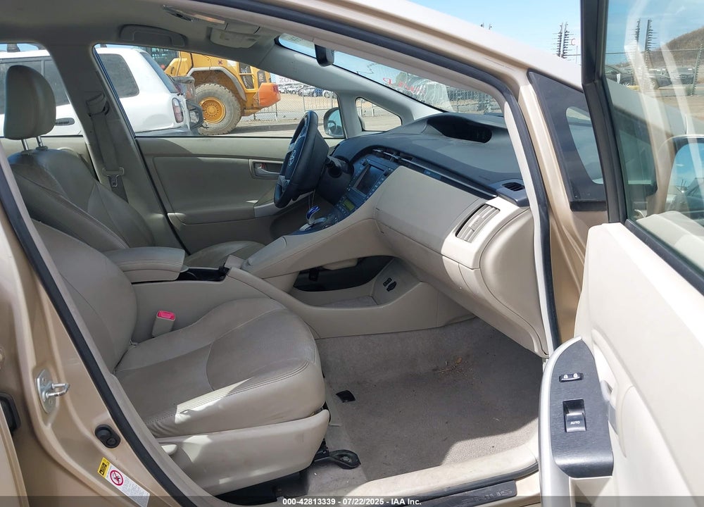 2011 TOYOTA PRIUS VIN: JTDKN3DU8B0290242