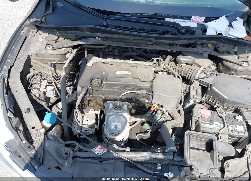 2016 HONDA ACCORD VIN: 1HGCR2F81GA151429