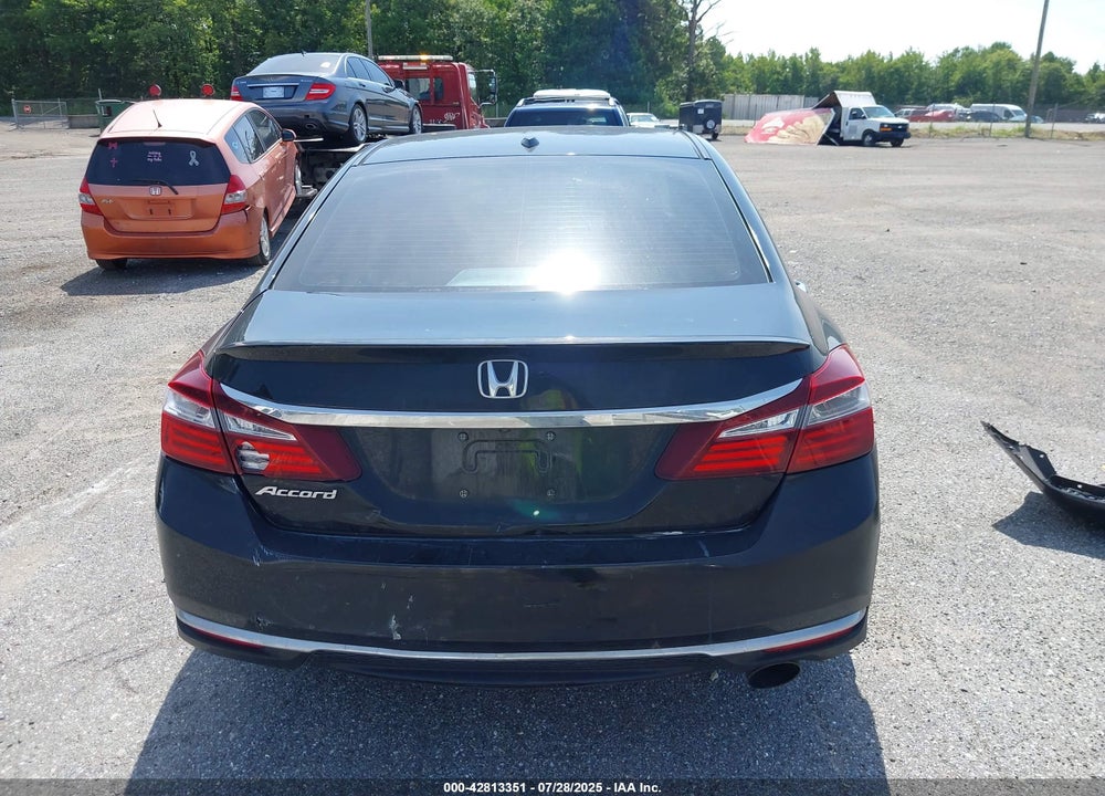 2016 HONDA ACCORD VIN: 1HGCR2F81GA151429