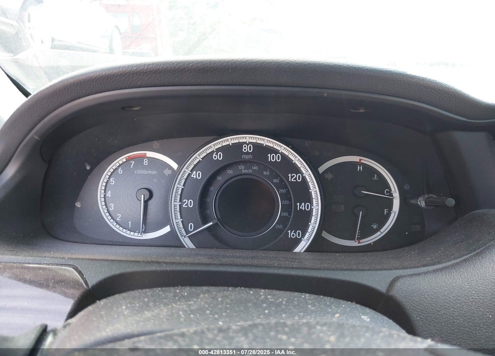 2016 HONDA ACCORD VIN: 1HGCR2F81GA151429