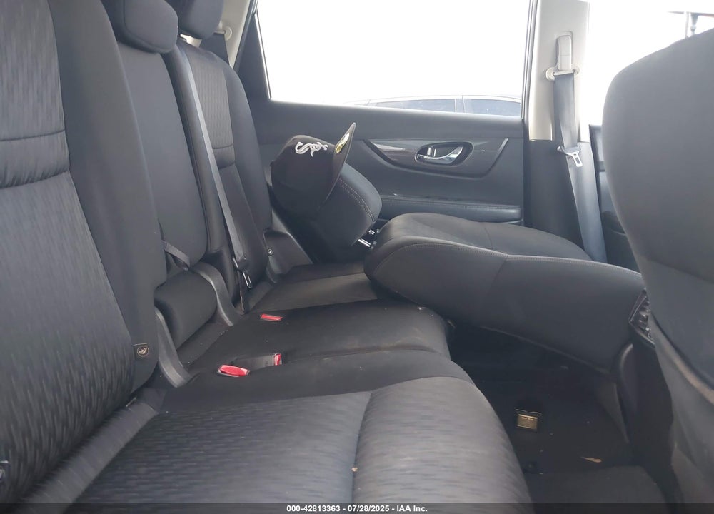 2019 NISSAN ROGUE SV VIN: JN8AT2MT3KW255127