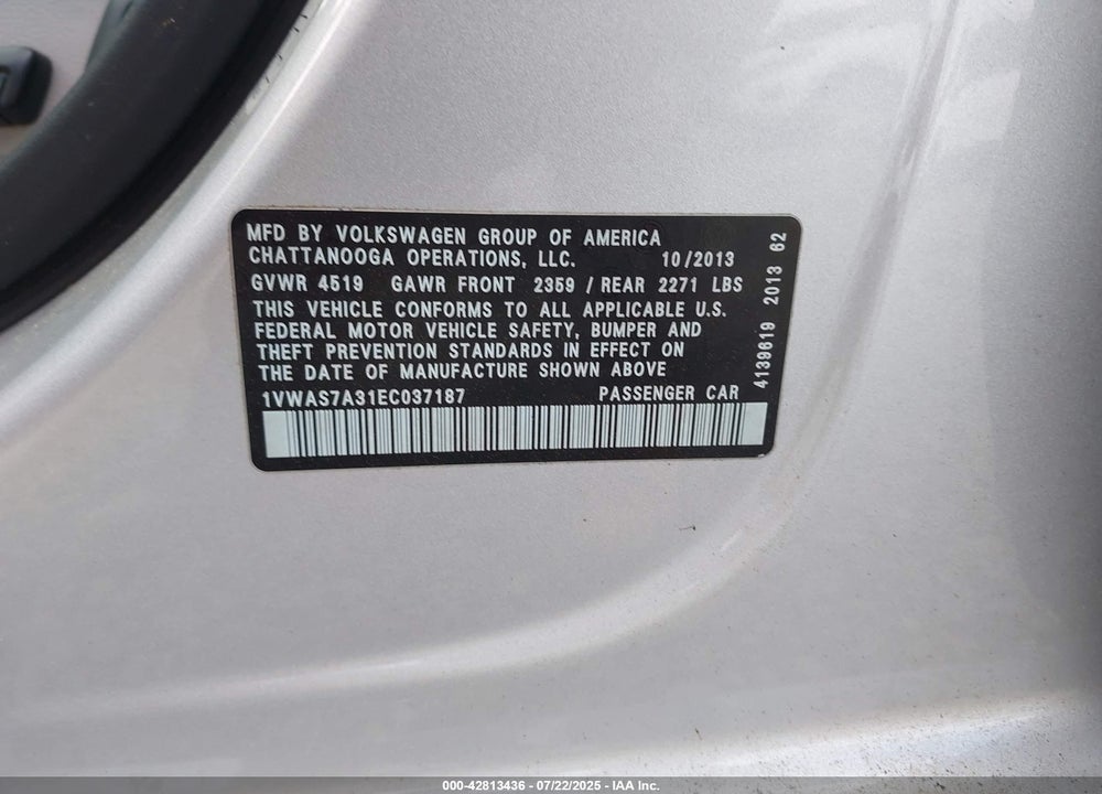 2014 VOLKSWAGEN PASSAT VIN: 1VWAS7A31EC037187