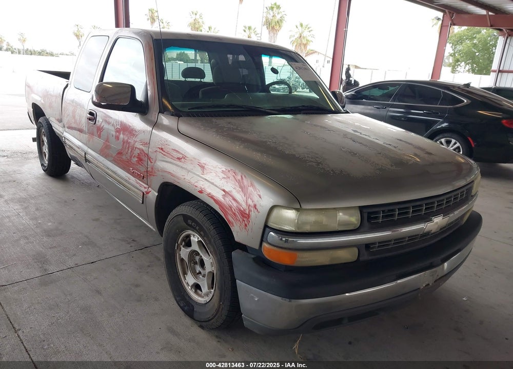 2000 CHEVROLET SILVERADO 1500 LS VIN: 2GCEC19T5Y1203949