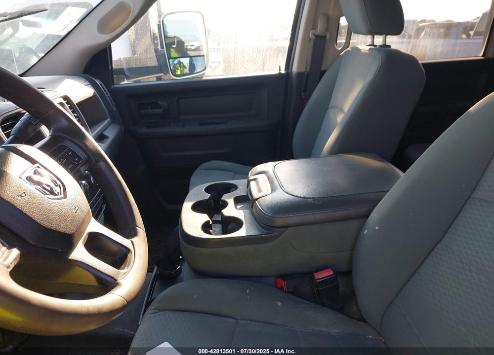 2014 RAM 3500 CHASSIS TRADESMAN/SLT/LAIE VIN: 3C7WRTCL1EG209888