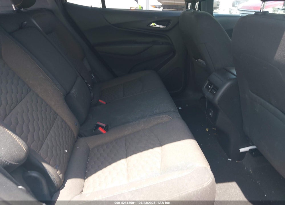 2019 CHEVROLET EQUINOX VIN: 2GNAXKEV8K6183374